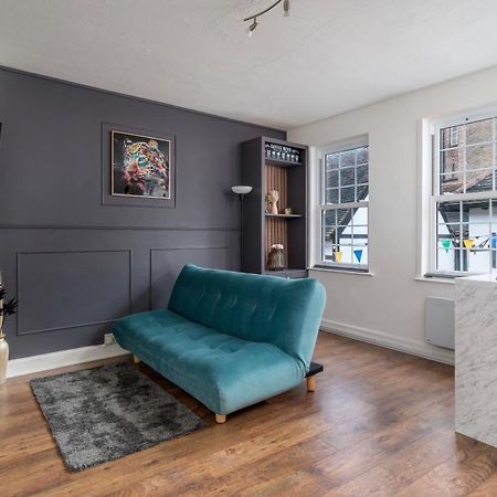 Stylish Apartment In The Heart Of Kingston Town Centre Кінгстон-на-Темзі Екстер'єр фото